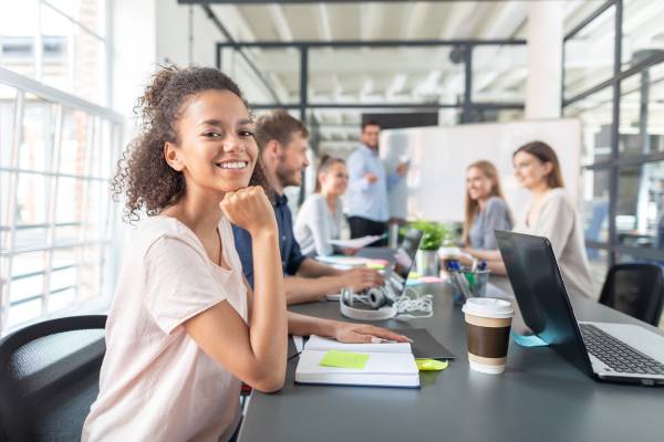 Empreendedorismo Social: Transformando a Sociedade Através da Inovação